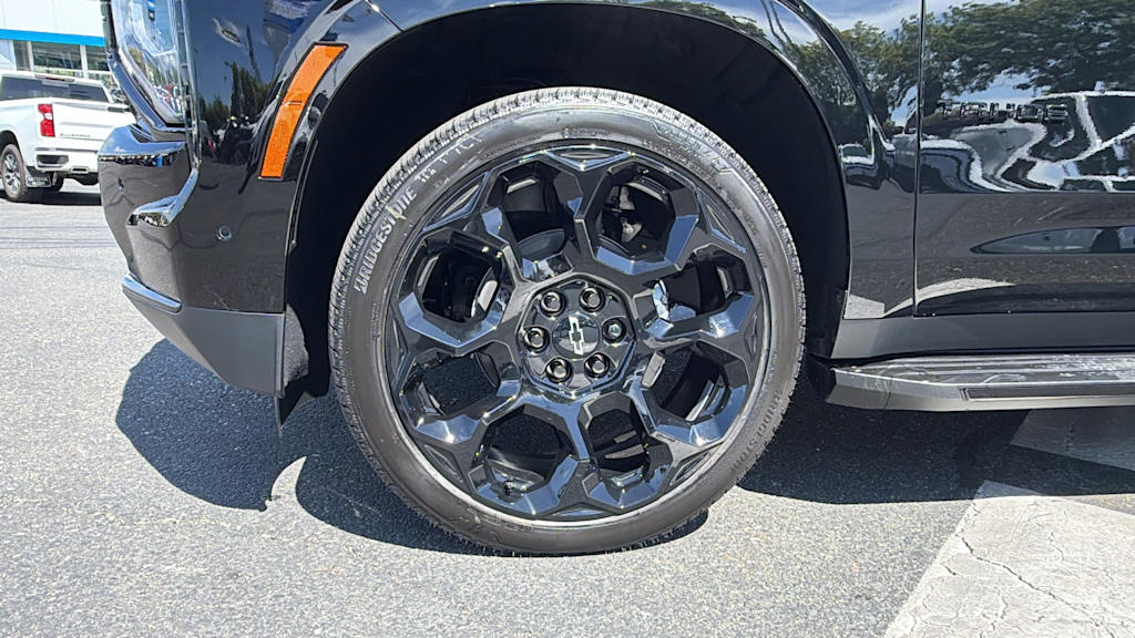 Thumbnail: 2026 Chevrolet Tahoe - 7