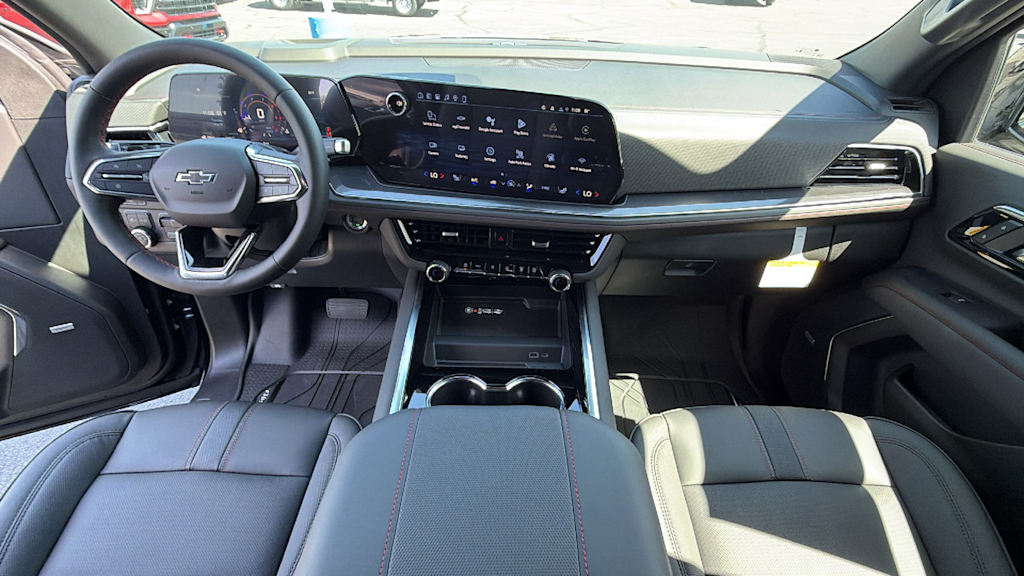 Thumbnail: 2026 Chevrolet Tahoe - 12