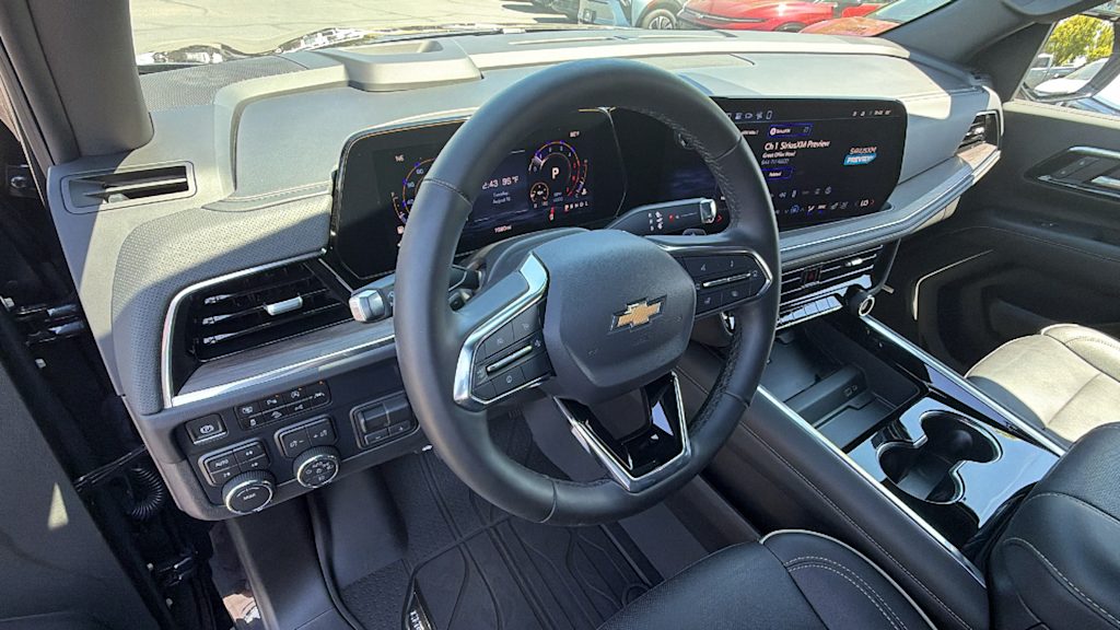 Thumbnail: 2026 Chevrolet Tahoe - 2