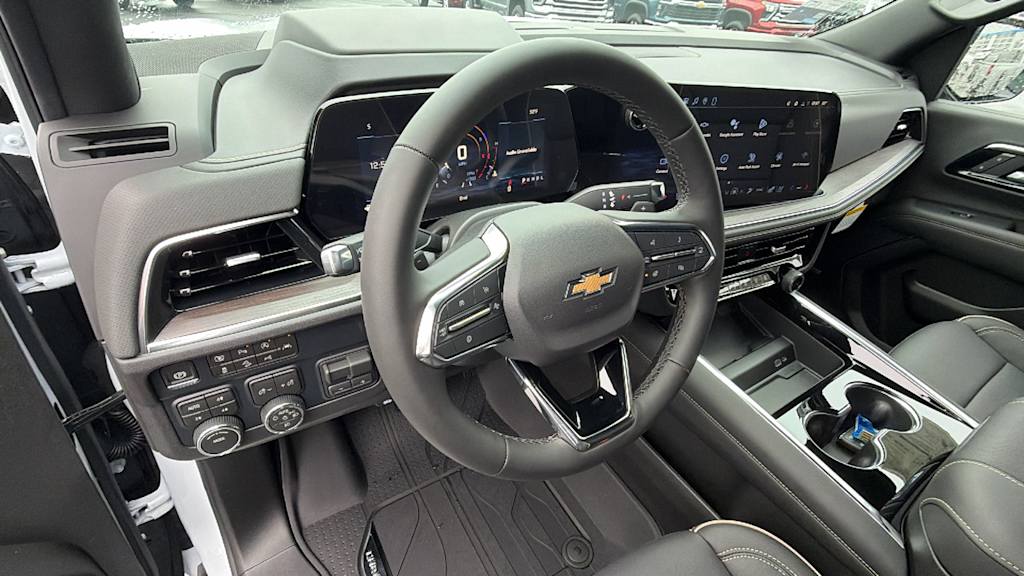 Thumbnail: 2026 Chevrolet Tahoe - 2