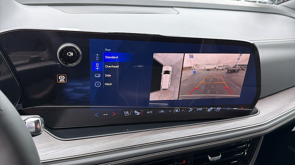 Thumbnail: 2026 Chevrolet Tahoe - 22