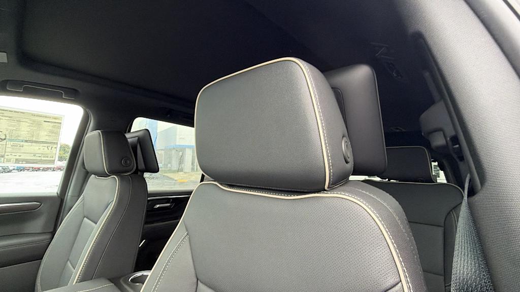 Thumbnail: 2026 Chevrolet Tahoe - 10