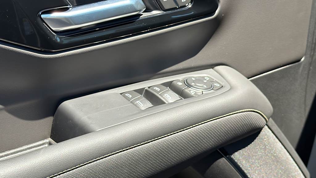 Thumbnail: 2026 Chevrolet Tahoe - 7