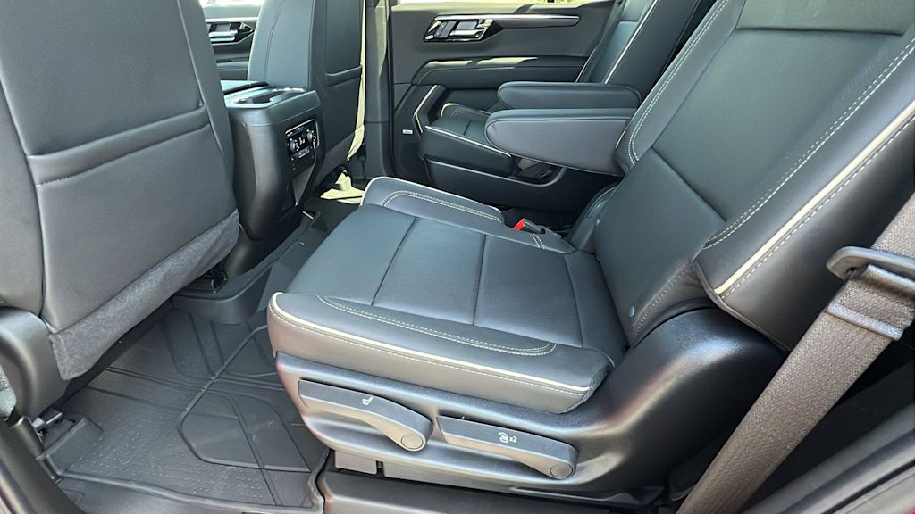Thumbnail: 2025 Chevrolet Tahoe - 11
