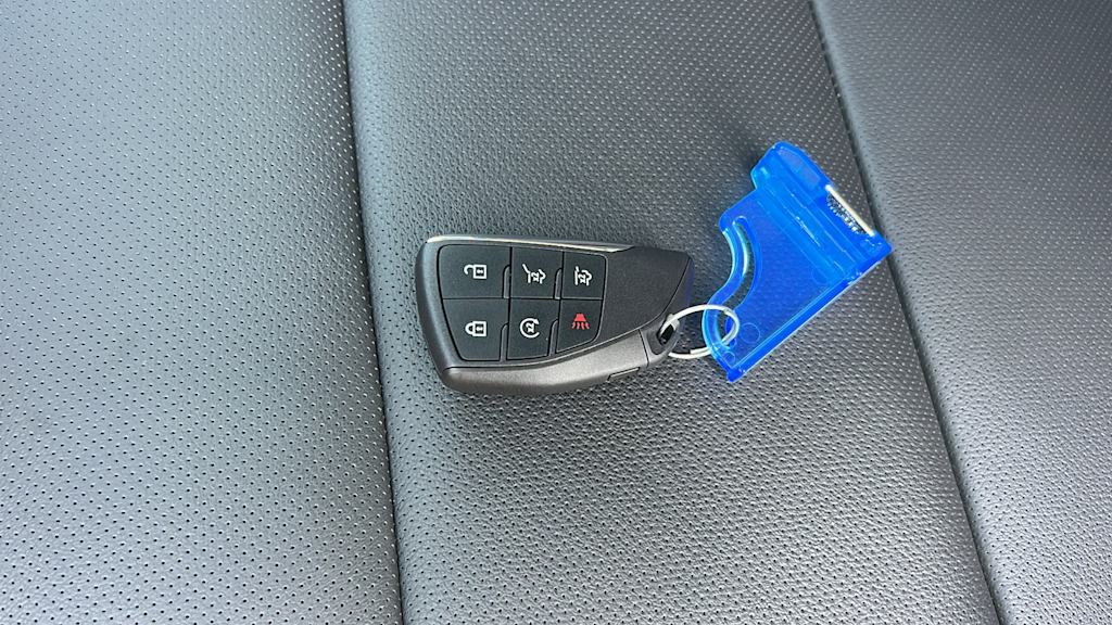 Thumbnail: 2025 Chevrolet Tahoe - 16