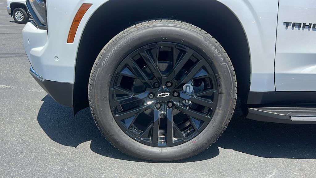 Thumbnail: 2025 Chevrolet Tahoe - 8