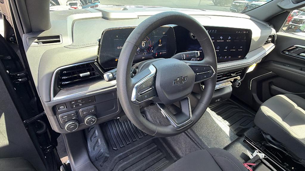 Thumbnail: 2026 Chevrolet Tahoe - 2