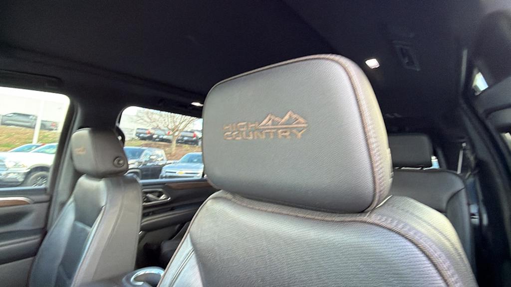 Thumbnail: 2021 Chevrolet Suburban - 10