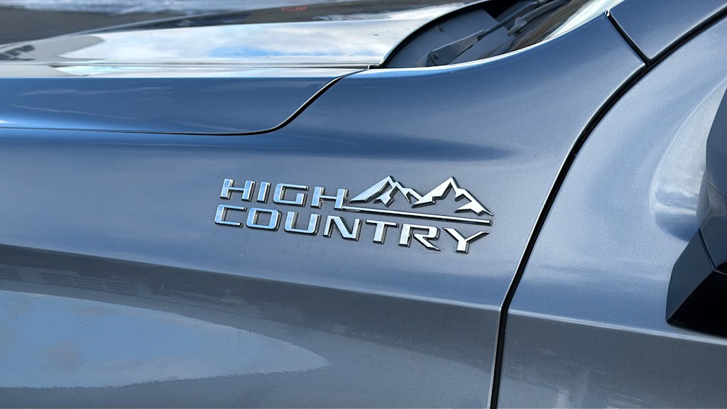 Thumbnail: 2021 Chevrolet Suburban - 7