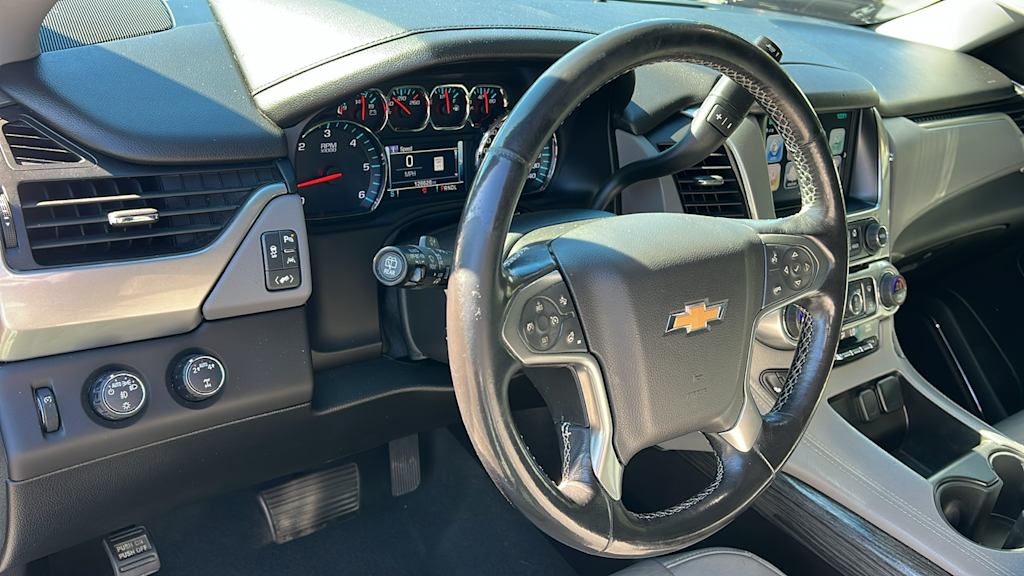 Thumbnail: 2019 Chevrolet Suburban - 2