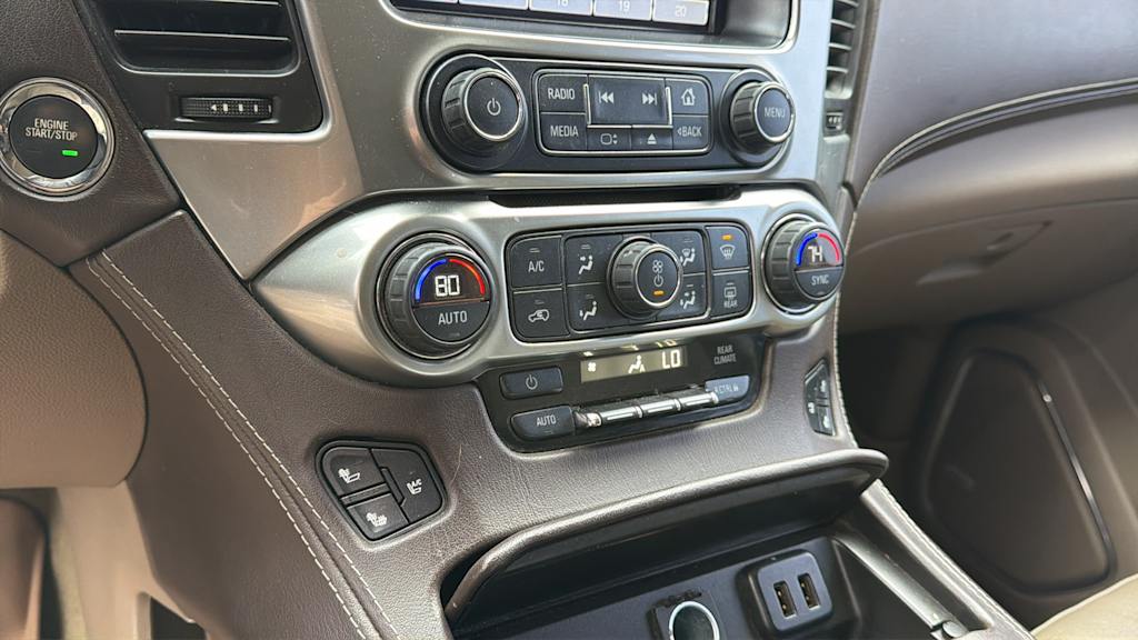 Thumbnail: 2016 Chevrolet Suburban - 20