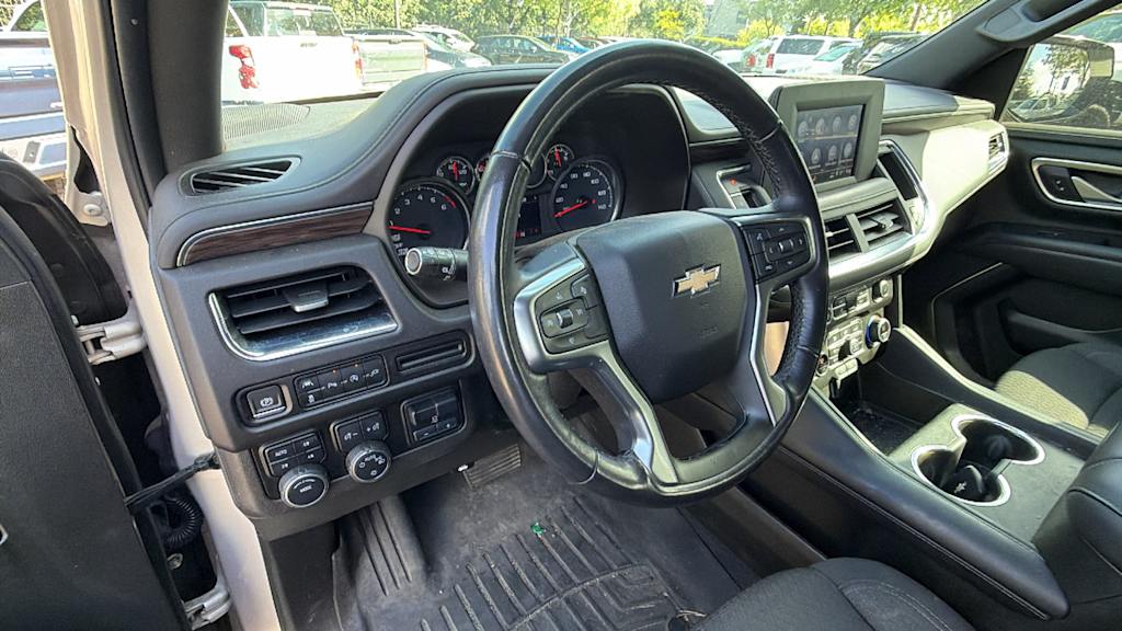 Thumbnail: 2022 Chevrolet Tahoe - 2