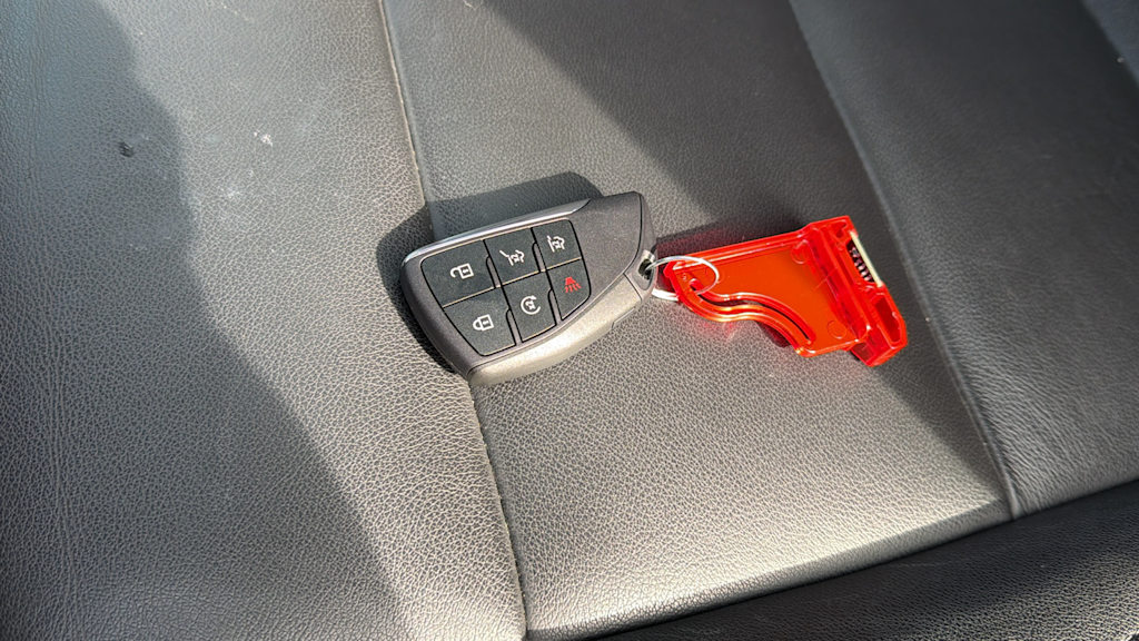 Thumbnail: 2023 Chevrolet Tahoe - 15