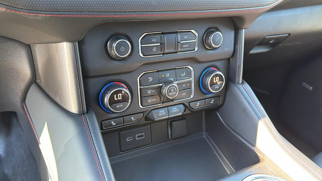 Thumbnail: 2021 Chevrolet Tahoe - 20