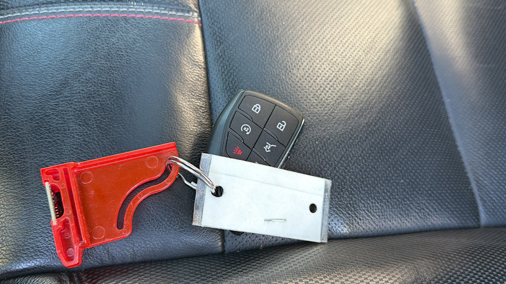 Thumbnail: 2021 Chevrolet Tahoe - 15