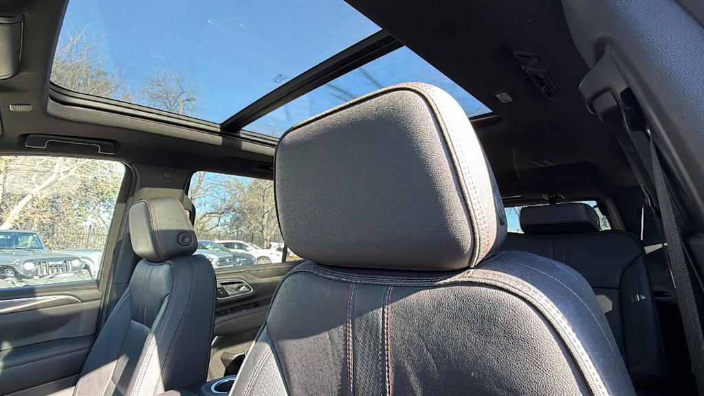 Thumbnail: 2021 Chevrolet Tahoe - 19