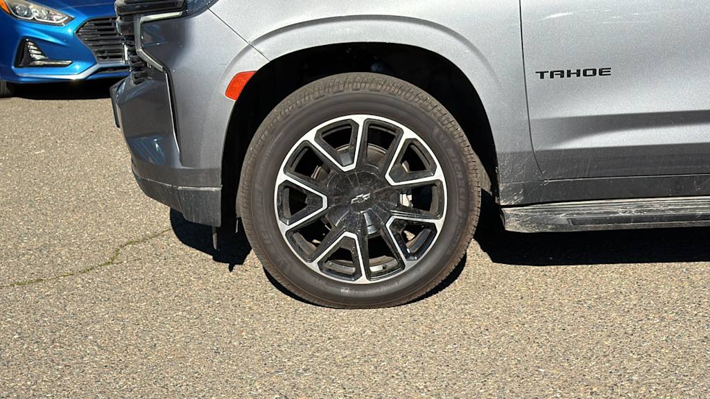 Thumbnail: 2021 Chevrolet Tahoe - 8