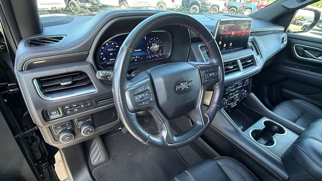 Thumbnail: 2022 Chevrolet Tahoe - 2