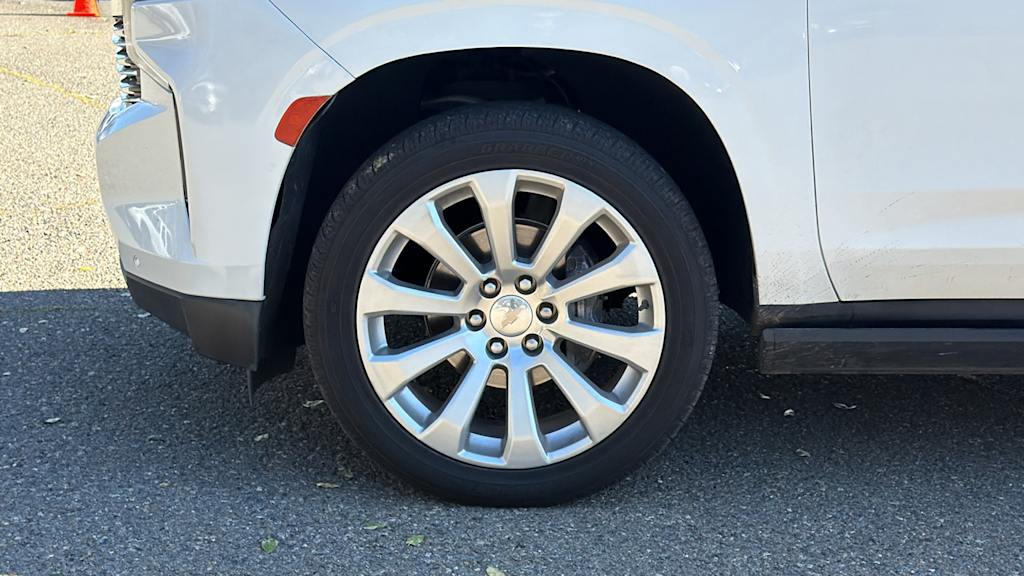 Thumbnail: 2023 Chevrolet Tahoe - 8