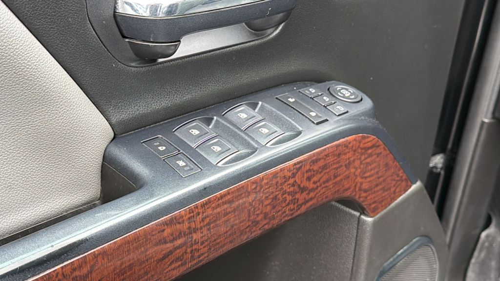 Thumbnail: 2018 GMC Sierra 2500 - 25