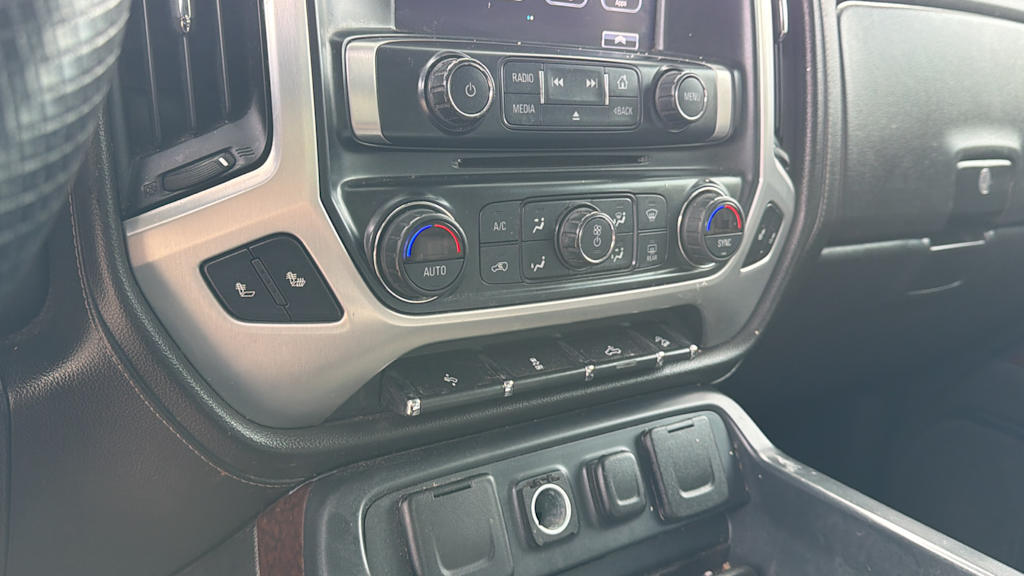 Thumbnail: 2017 GMC Sierra 2500 - 20