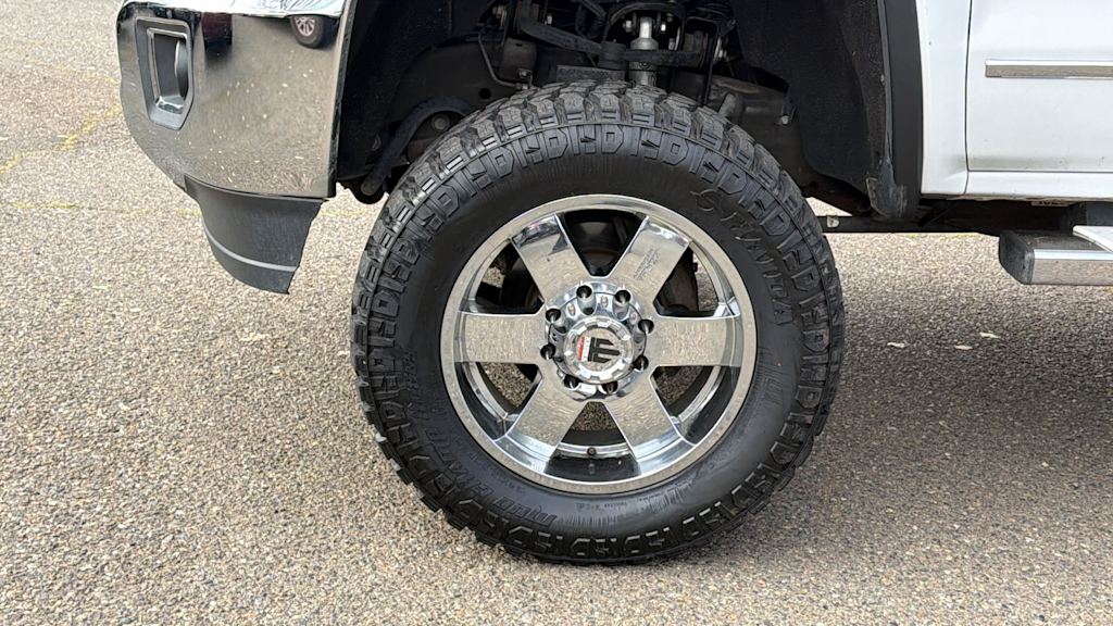 Thumbnail: 2017 GMC Sierra 2500 - 8