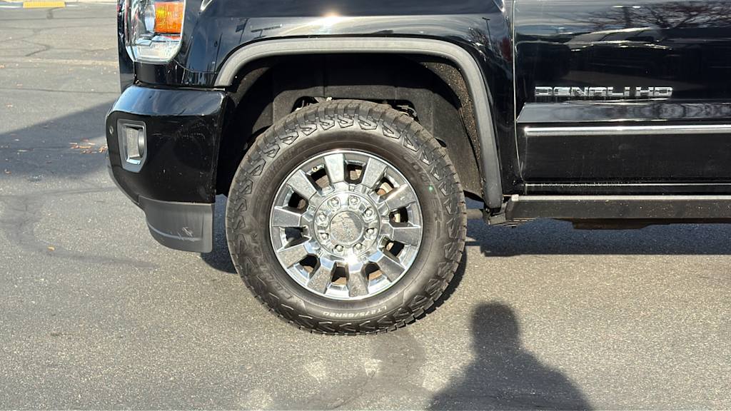 Thumbnail: 2017 GMC Sierra 2500 - 7