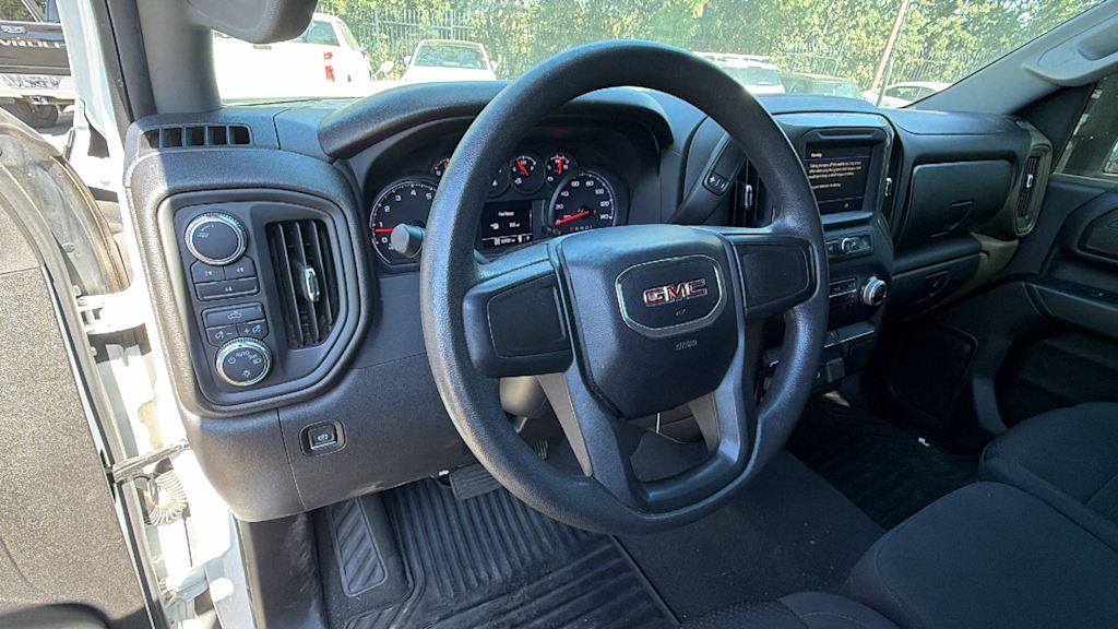 Thumbnail: 2023 GMC Sierra 2500 - 2