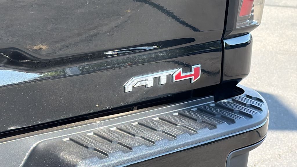 Thumbnail: 2024 GMC Sierra 2500 - 30