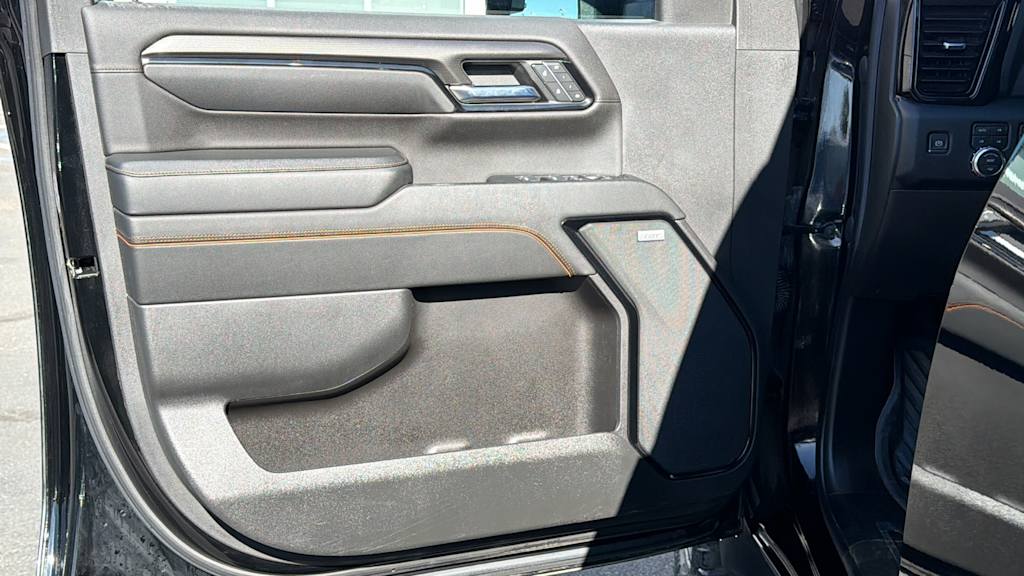 Thumbnail: 2024 GMC Sierra 2500 - 28