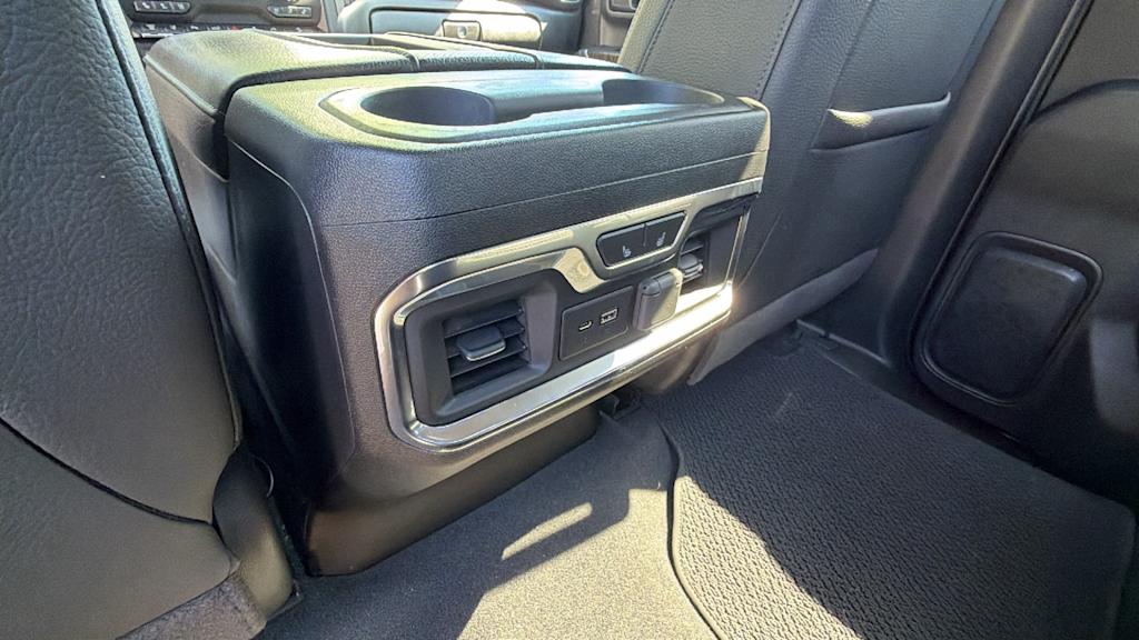 Thumbnail: 2021 GMC Sierra 2500 - 20
