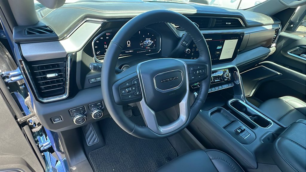 Thumbnail: 2025 GMC Sierra 2500 - 2