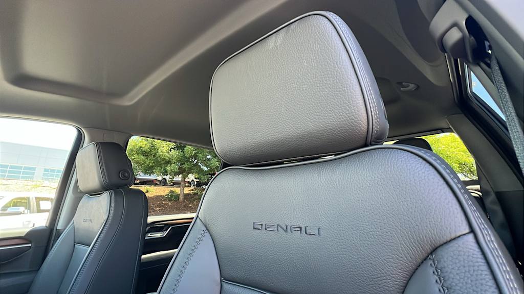 Thumbnail: 2025 GMC Sierra 2500 - 20