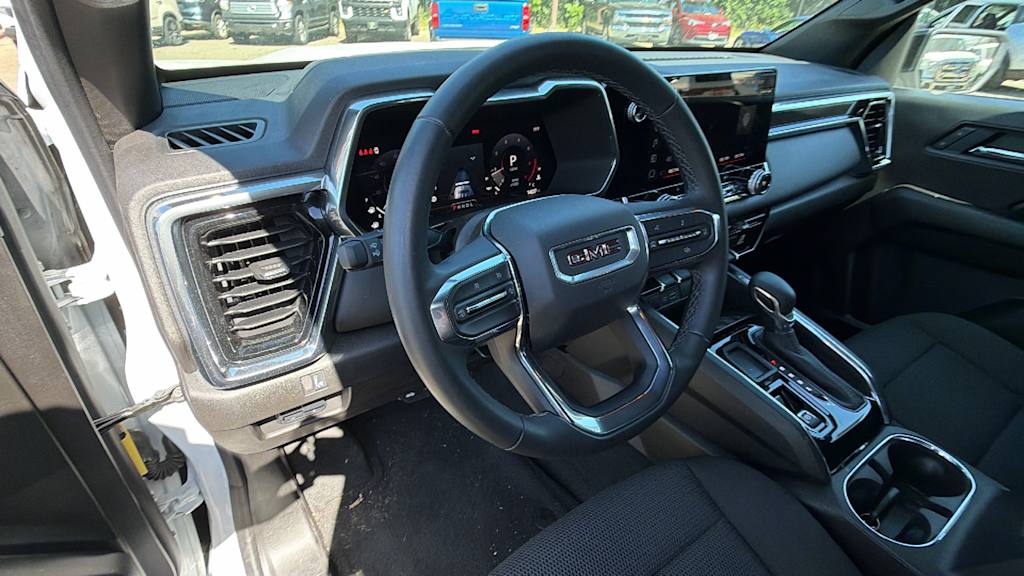 Thumbnail: 2025 GMC Canyon - 2