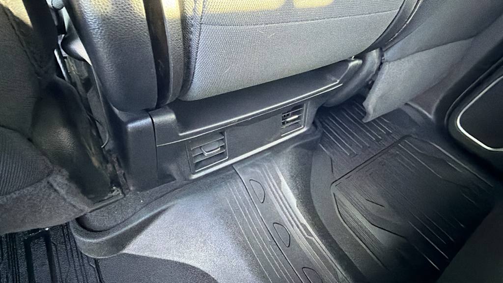 Thumbnail: 2023 GMC Sierra 1500 - 28