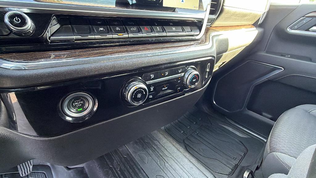 Thumbnail: 2023 GMC Sierra 1500 - 21