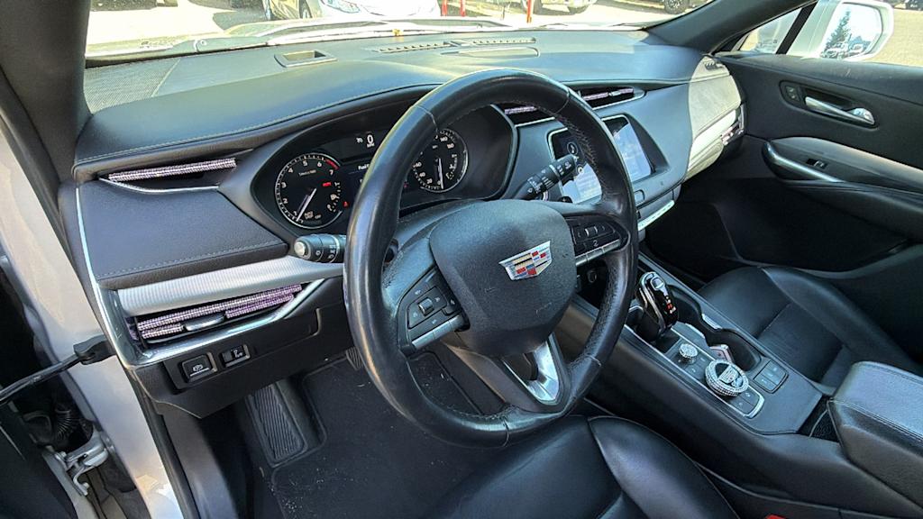 Thumbnail: 2020 Cadillac XT4 - 2