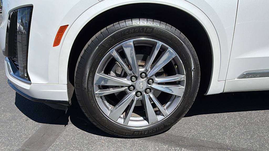 Thumbnail: 2020 Cadillac XT6 - 7