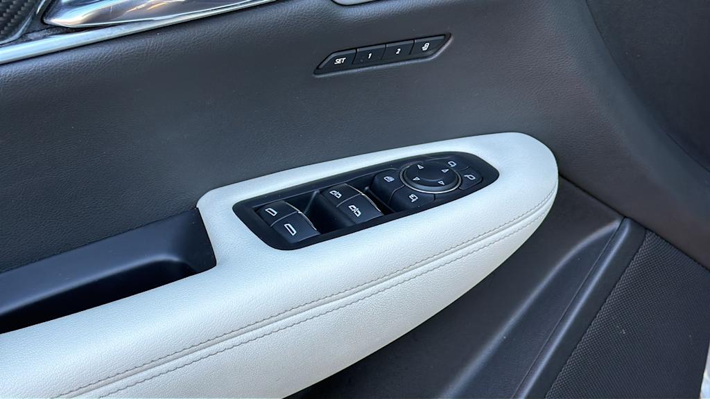 Thumbnail: 2020 Cadillac XT6 - 27