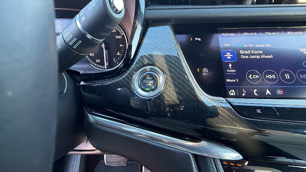 Thumbnail: 2020 Cadillac XT6 - 24