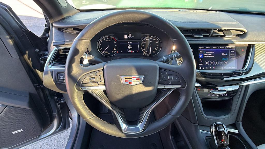 Thumbnail: 2020 Cadillac XT6 - 9