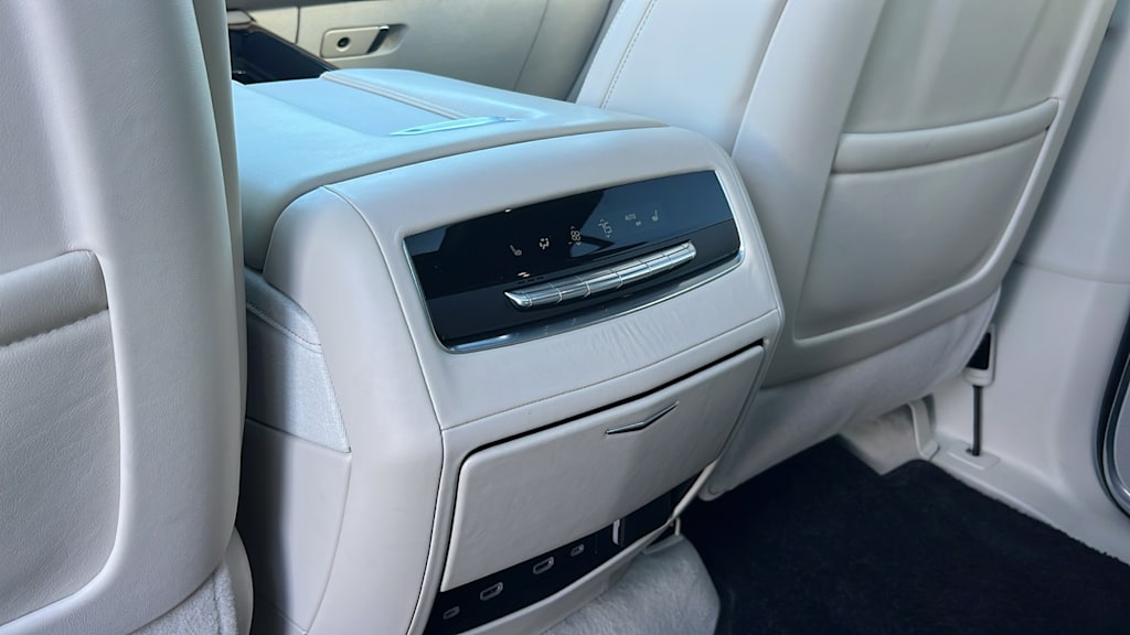 2022 Cadillac Escalade Sport Platinum 26