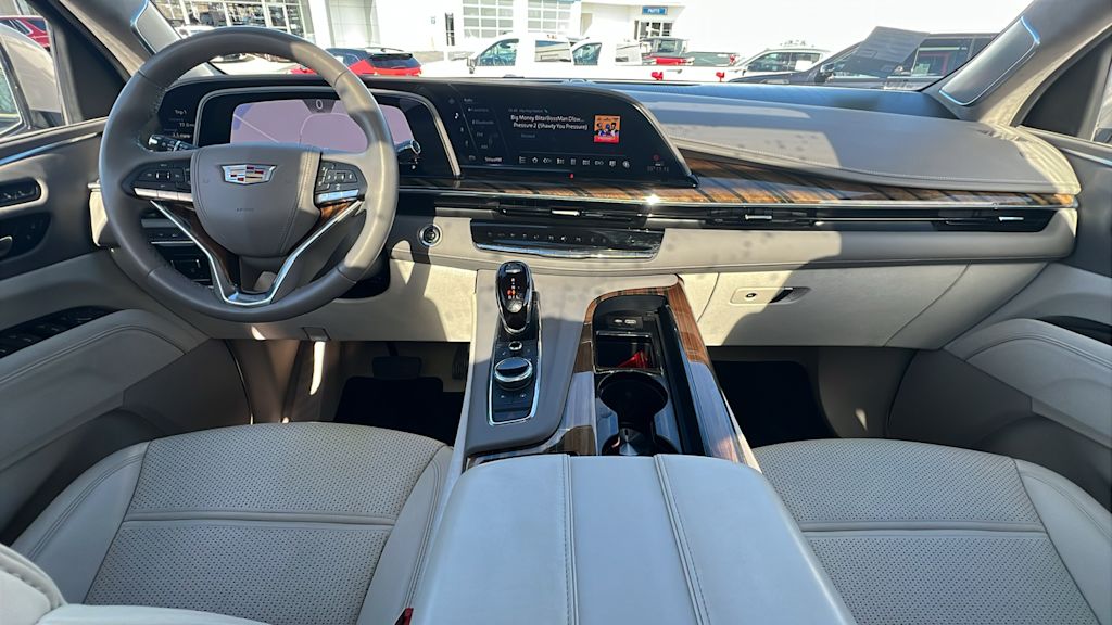 2022 Cadillac Escalade Sport Platinum 10