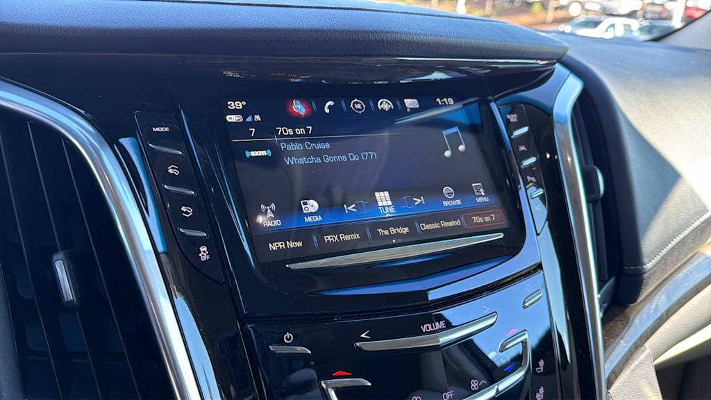 Thumbnail: 2019 Cadillac Escalade - 23