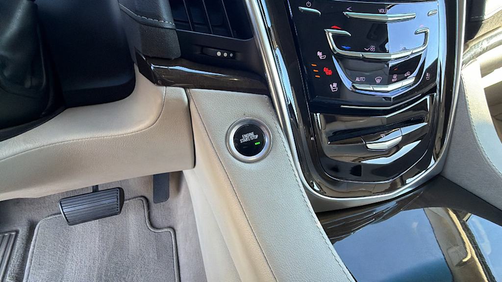 Thumbnail: 2019 Cadillac Escalade - 25