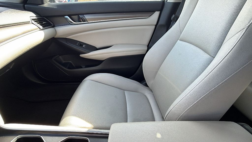 Thumbnail: 2019 Honda Accord - 10