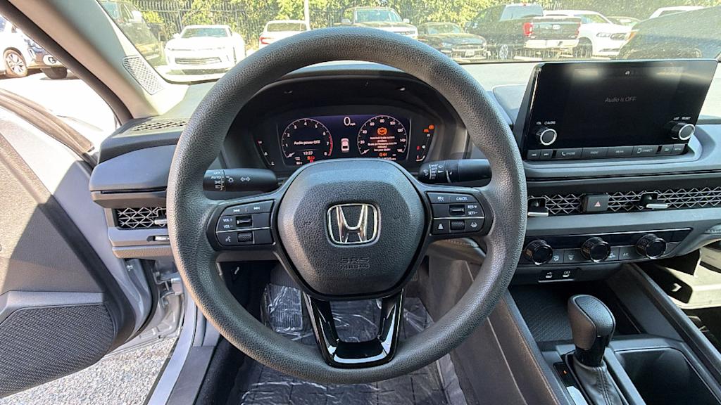 Thumbnail: 2023 Honda Accord - 9