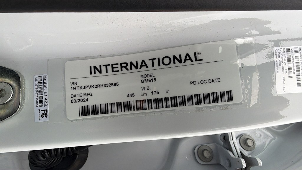 Thumbnail: 2024 Chevrolet  - 17