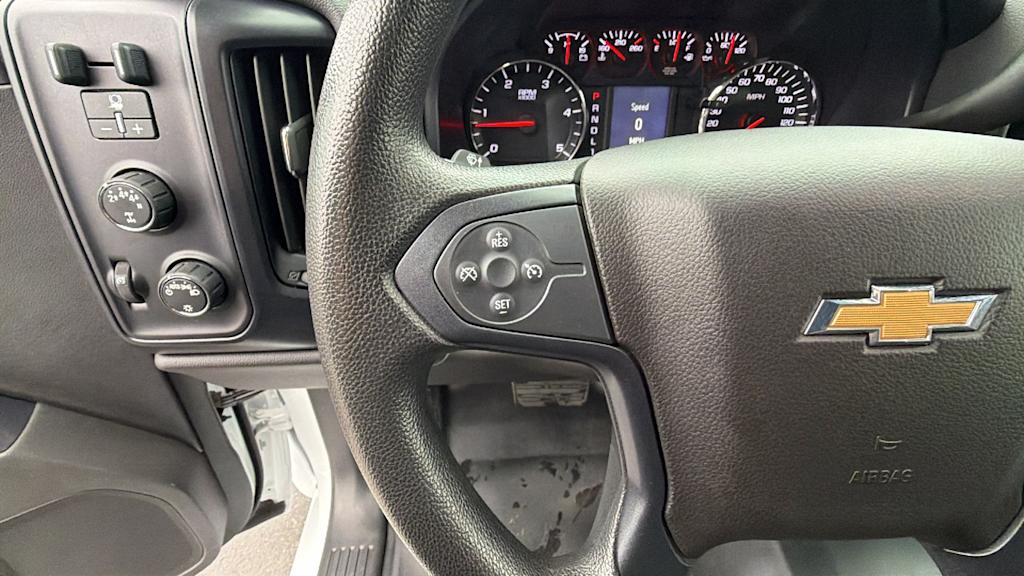 Thumbnail: 2024 Chevrolet  - 25