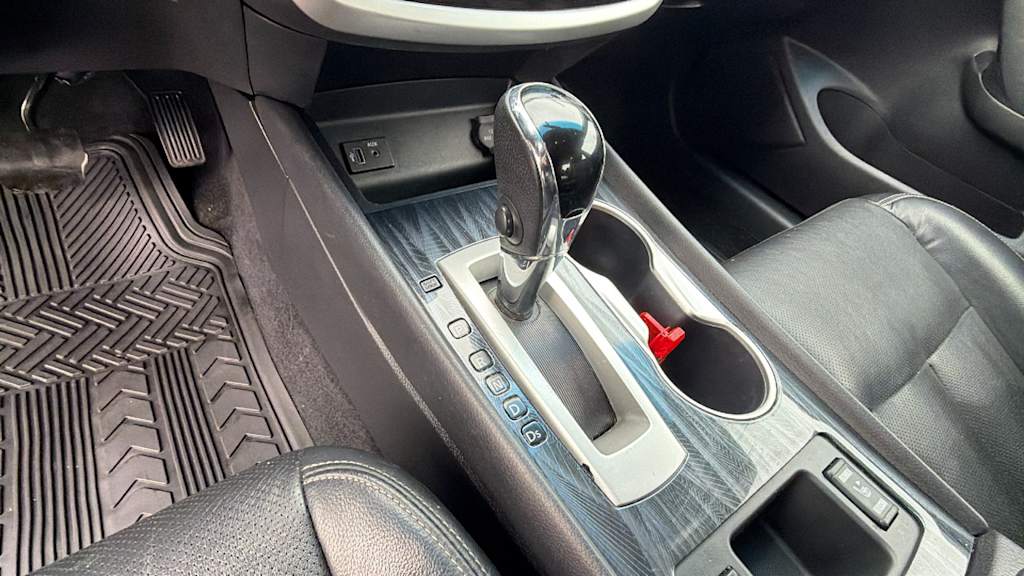 Thumbnail: 2018 Nissan Altima - 14